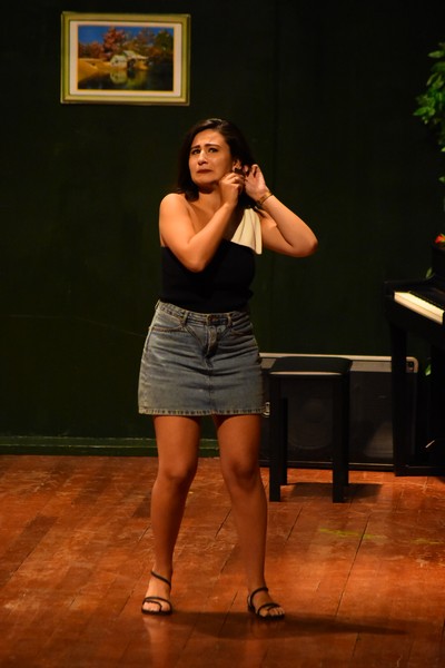 Perfect Strangers play at LAU